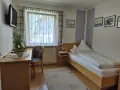 Einzelzimmer 2